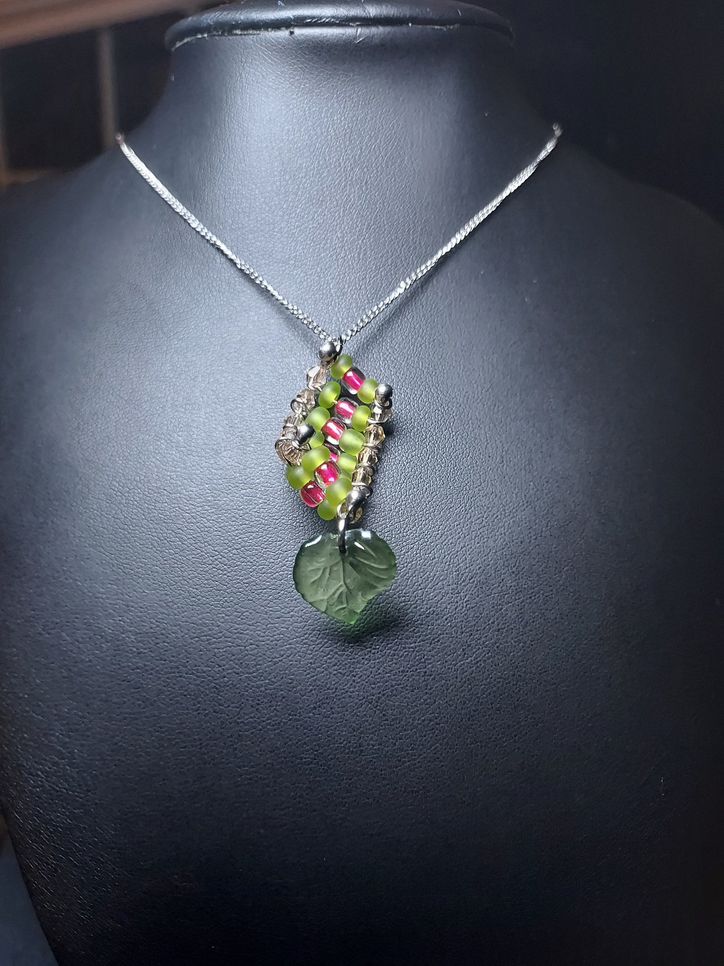 Evergreen ( Necklace)