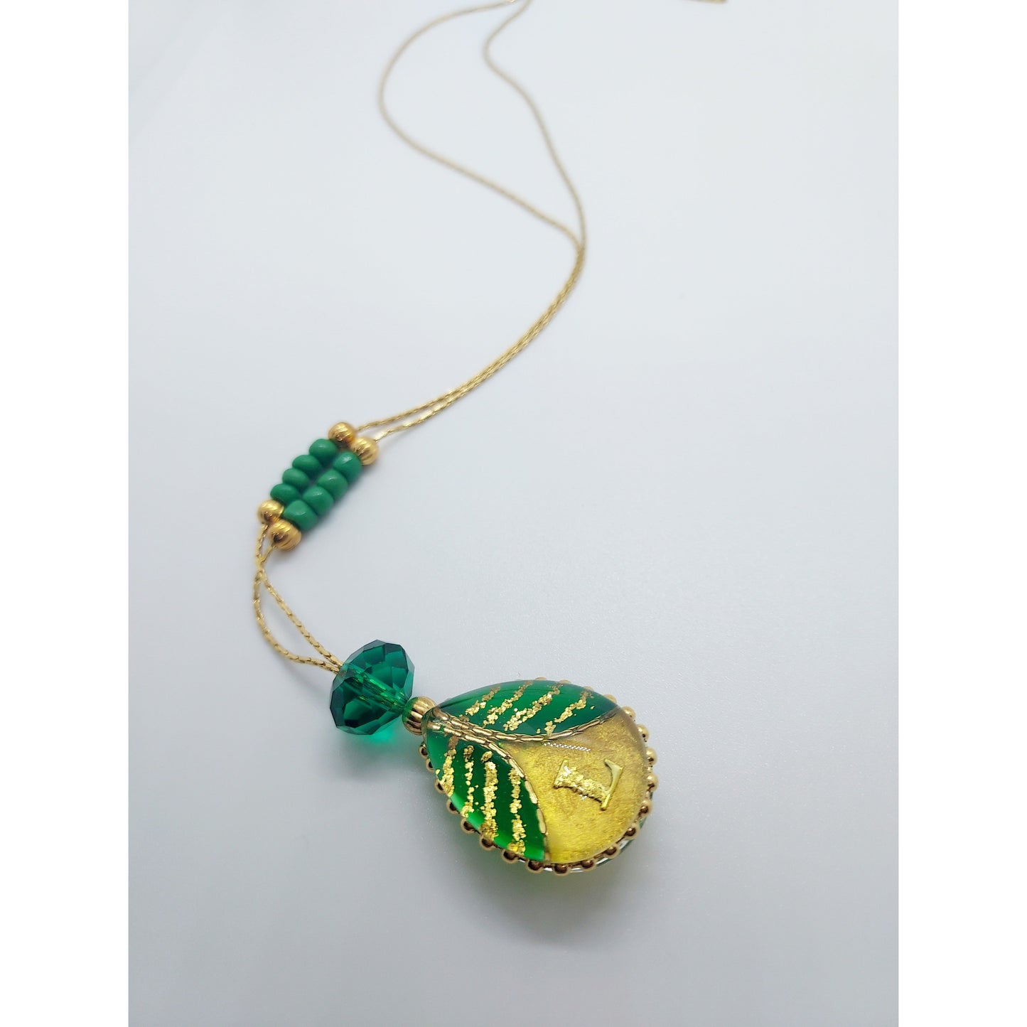 Pine-Apple (Necklace)